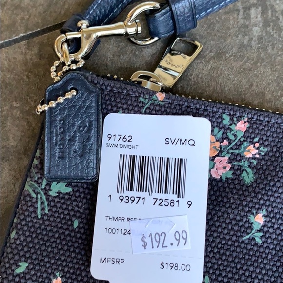 DISNEY X COACH GALLERY POUCH SV/MIDNIGHT
NWT - Picture 11 of 16